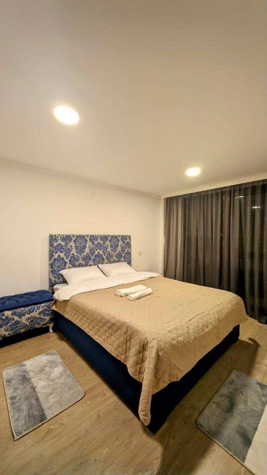 Shara Hotel Μέστια Εξωτερικό φωτογραφία
