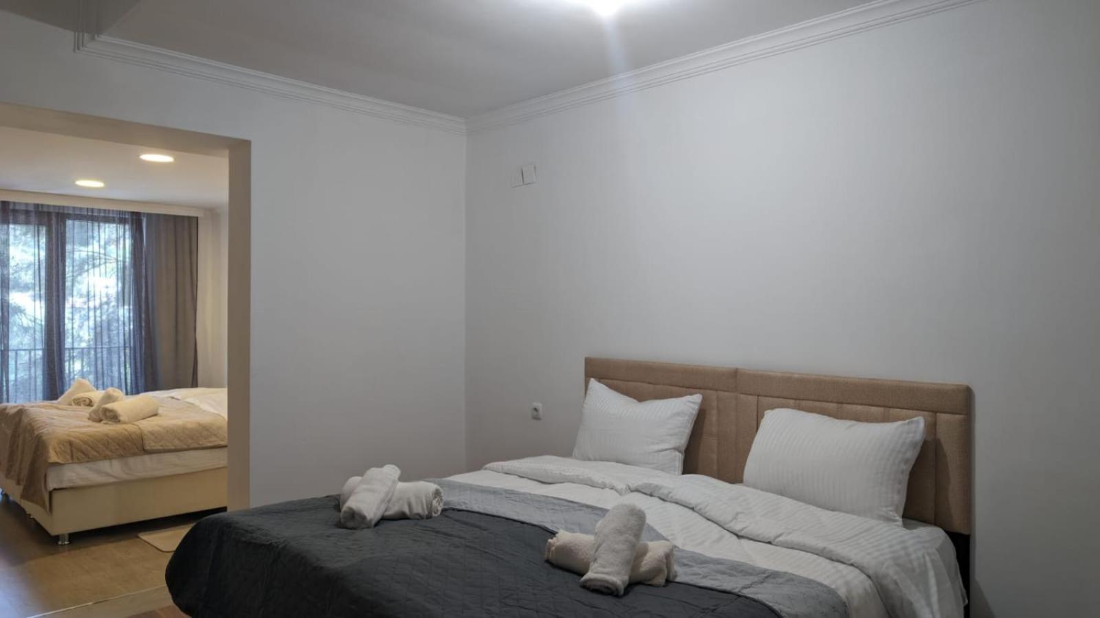 Shara Hotel Μέστια Εξωτερικό φωτογραφία